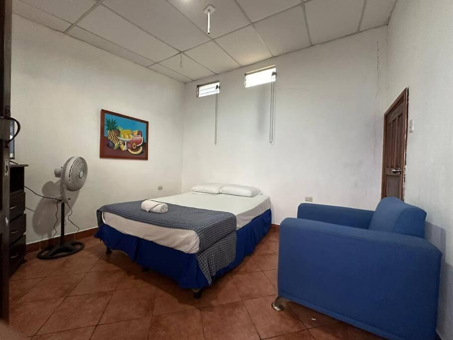 Apartamento Nilxon / Habitacion Гранада Экстерьер фото